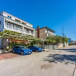 Pera Apartment Selce