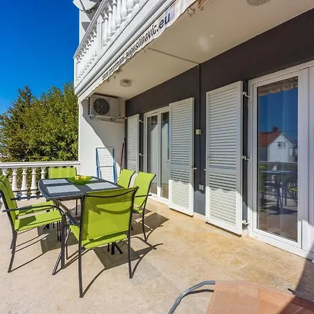 Apartment Pera