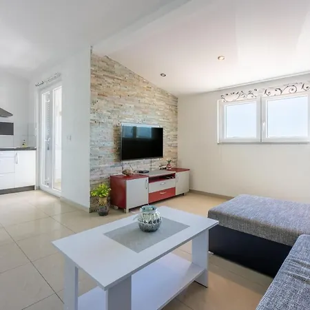 Pera Apartment