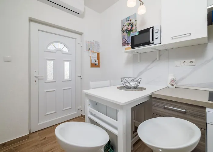 Apartamento Pera Selce