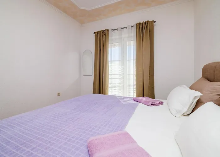 Apartamento Pera Selce